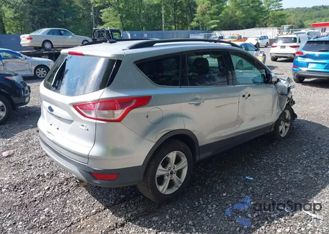 2016 Ford Escape Se z USA, uszkodzony, nr VIN 1FMCU9GXXGUC47887
